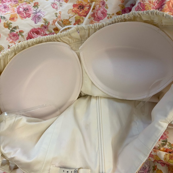 House of CB || Sabrina Corset Fit & Flare‎ Dress Cream Pink XS - Picture 8 of 13
